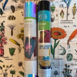 Cricut Vinyl - Two rolls. Black and Holographic